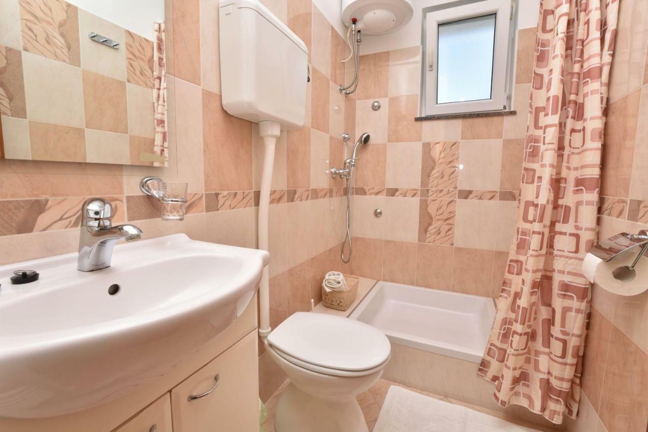 Apartments Brico พรีมอชเตน ภายนอก รูปภาพ