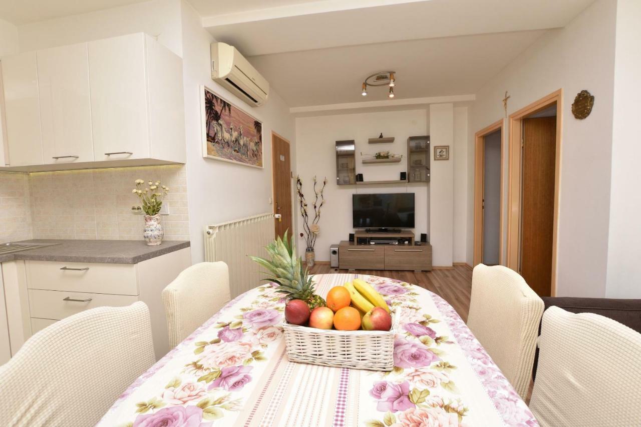 Apartments Brico พรีมอชเตน ภายนอก รูปภาพ