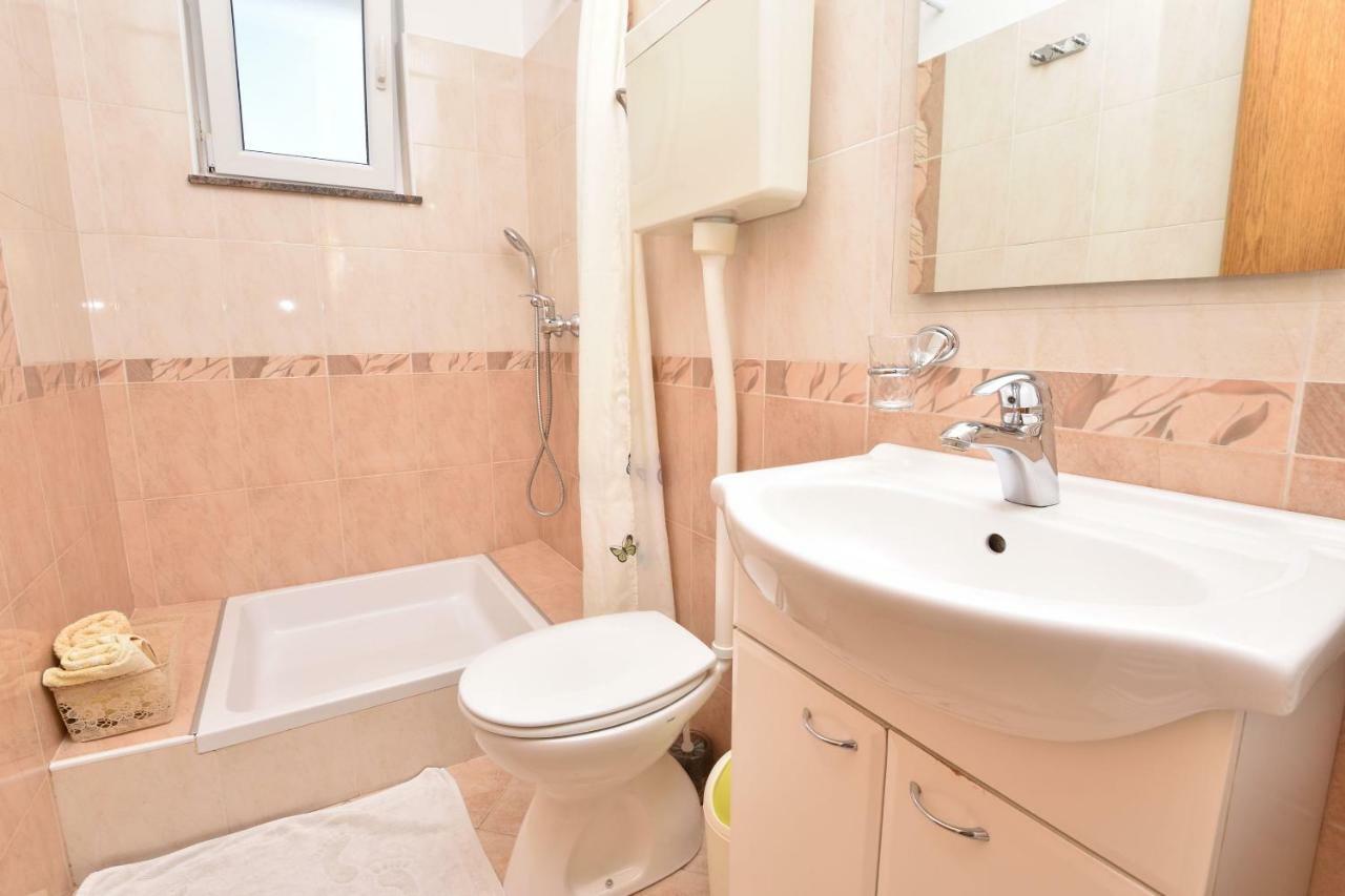 Apartments Brico พรีมอชเตน ภายนอก รูปภาพ