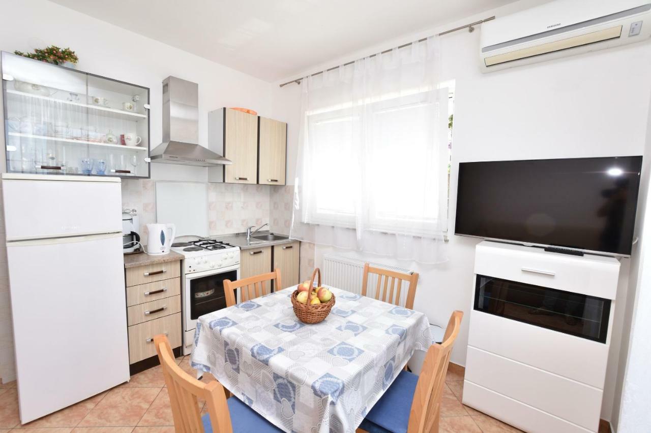 Apartments Brico พรีมอชเตน ภายนอก รูปภาพ