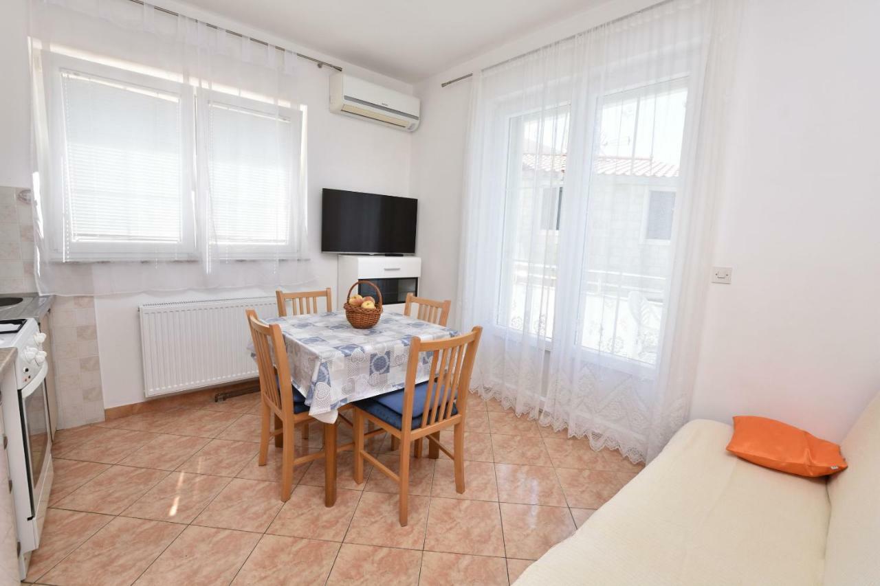 Apartments Brico พรีมอชเตน ภายนอก รูปภาพ